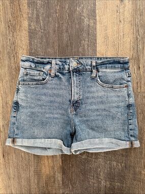 Old Navy Light Blue Denim Roll-Cuff Women's Shorts